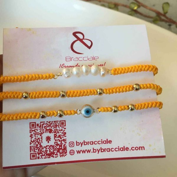 Set de Pulseras Naranjas con Ojo Turco y Perlas Cultivadas