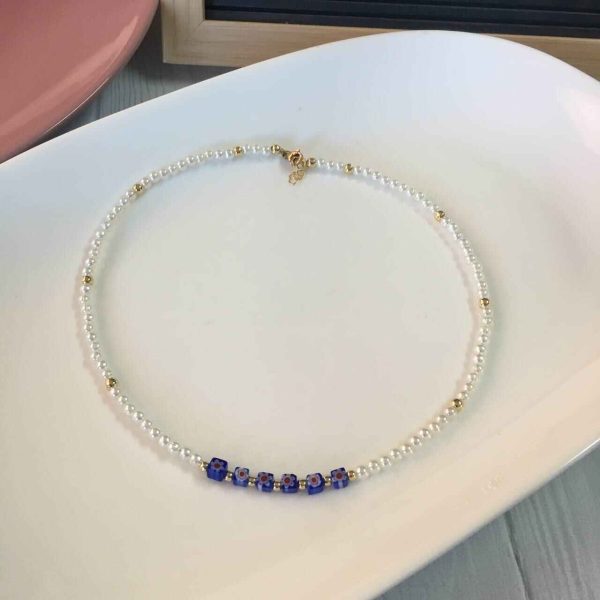 Gargantilla de Perlas con Balines y Flores Azules