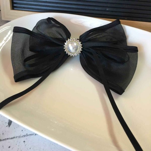 Lazo Negro con Perla y Brillantes