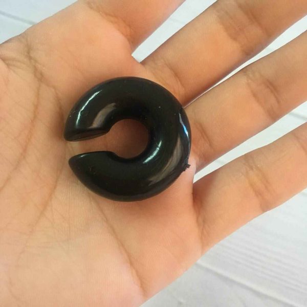 Ear Cuff Negro