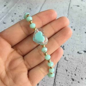 Pulsera de Cristales Verdes con Corazón