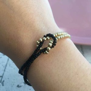 Pulsera de Balines y Mostacillas Negras