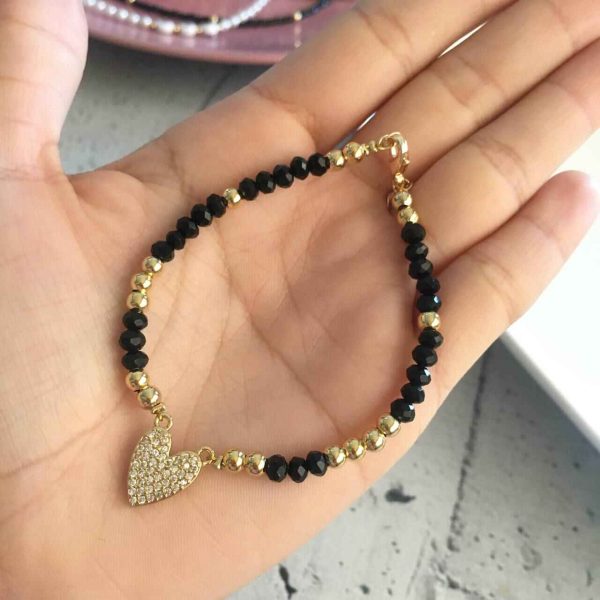 Pulsera de Cristales Negros con Corazón Brillante