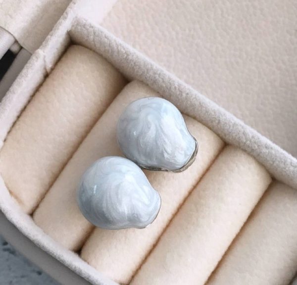 Argollas Plateadas con Nácar