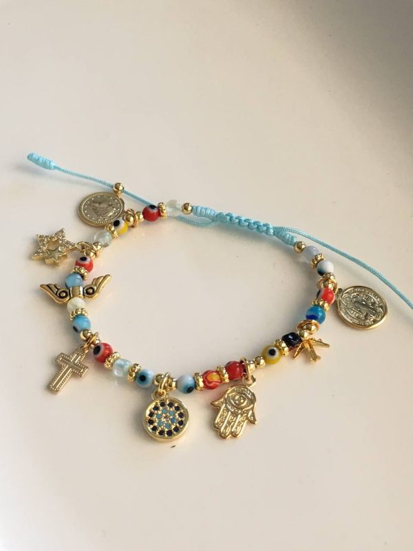 Pulsera Ajustable con Varios Dijes