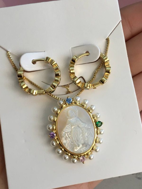 Cadena con Virgen de la Milagrosa y Zarcillos