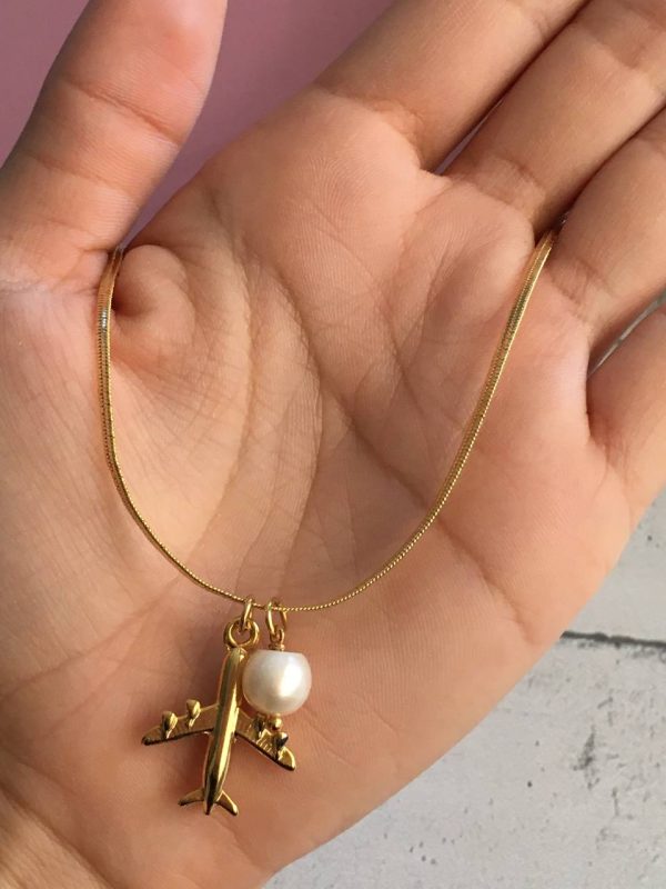 Cadena Gold con Dije de Avión